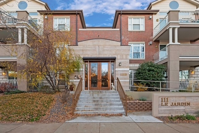 property at 111 S Monroe St