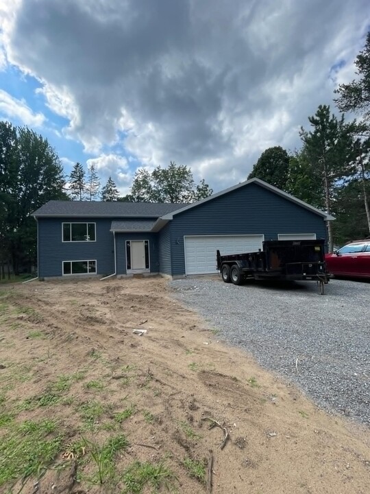 2331 Madison Ave in Plover, WI - Building Photo