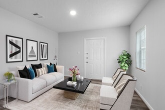 7307 Avenue H in Houston, TX - Foto de edificio - Building Photo