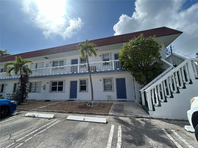 property at 609 NE 6th Ct