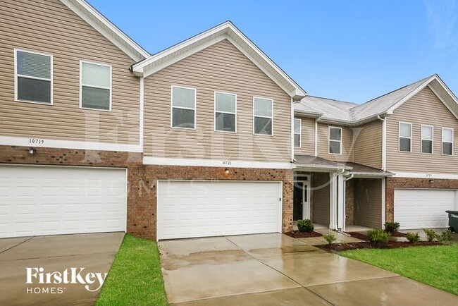 10721 Rivergate Dr NW in Huntersville, NC - Building Photo - Building Photo
