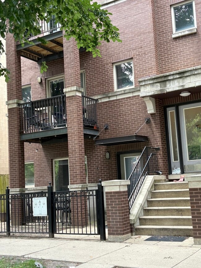 property at 1226 S Blue Island Ave