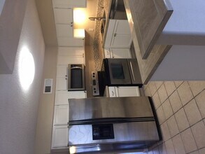 1920 Back Bay Dr in Galveston, TX - Foto de edificio - Building Photo