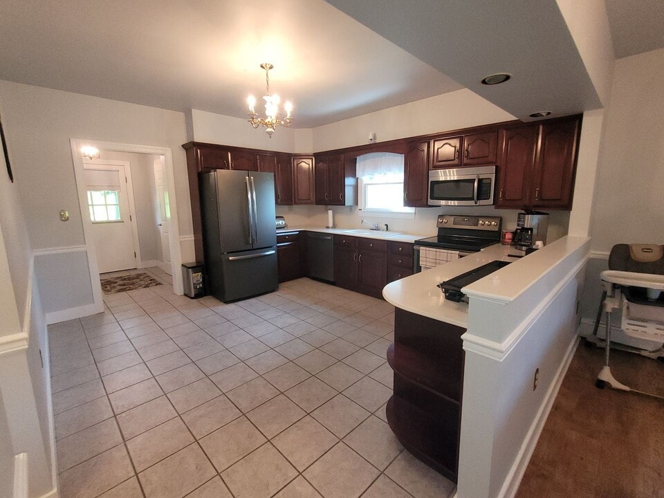 1269 Possum Ln in Leesport, PA - Building Photo