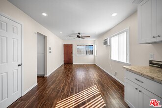 432 N Harvard Blvd in Los Angeles, CA - Building Photo - Building Photo