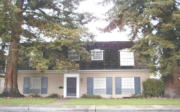 1247 Balboa Ct in Sunnyvale, CA - Foto de edificio - Building Photo