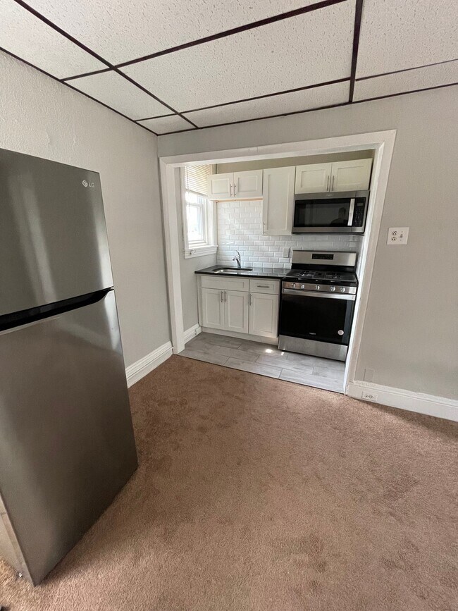 4312 Walnut St, Unit 3Rr in Philadelphia, PA - Building Photo - Building Photo
