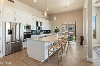 9338 E Prairie Cir in Scottsdale, AZ - Building Photo - Building Photo