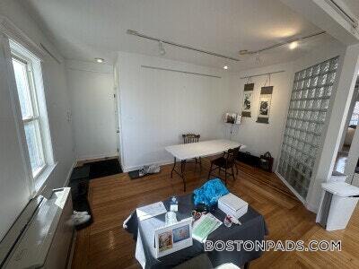 229 Harvard St, Unit 6 in Cambridge, MA - Building Photo - Building Photo