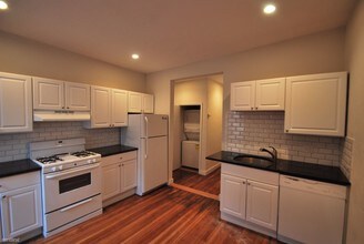 620 Columbia Rd-Unit -# 2PH in Boston, MA - Building Photo - Building Photo