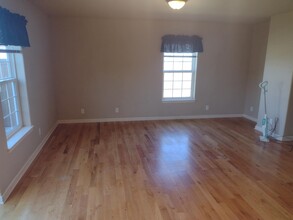 1227 2nd Ave NE in Ephrata, WA - Building Photo - Building Photo