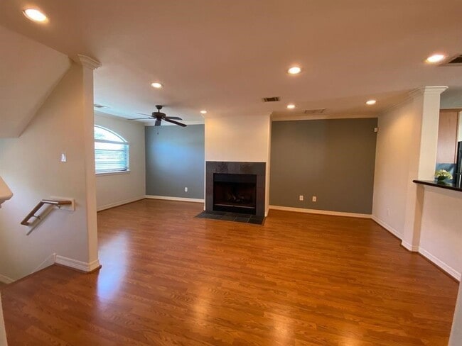 property at 3710 Sherwood Ln