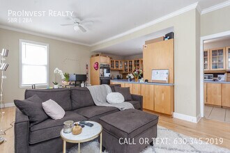 3126 N Seminary Ave in Chicago, IL - Building Photo - Building Photo
