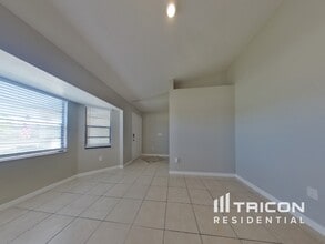 26042 Deep Creek Blvd in Punta Gorda, FL - Building Photo - Building Photo