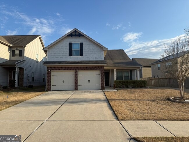 property at 125 Leland Ln