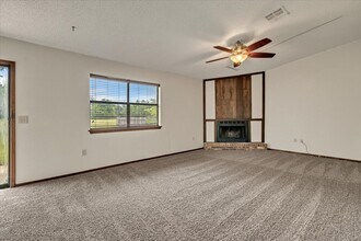 10412 Koch Dr in Midwest City, OK - Building Photo - Building Photo