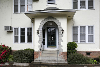 Anderson Apartments in Sacramento, CA - Building Photo - Building Photo