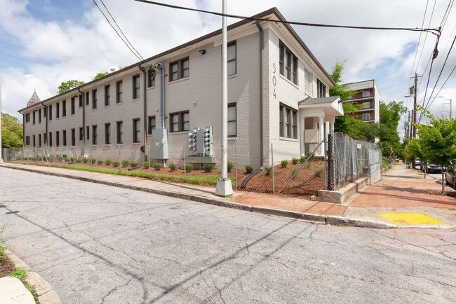 504 Boulevard NE in Atlanta, GA - Building Photo - Building Photo
