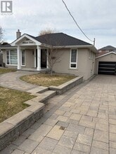 260 Hillside Dr in Mississauga, ON - Building Photo - Building Photo