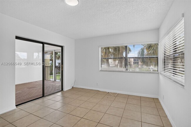 property at 220 Lakeview Dr