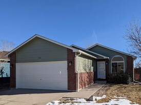 191 Calabria Dr in Windsor, CO - Building Photo