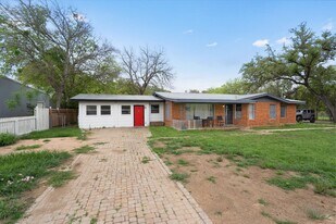 10205 Old Manchaca Rd in Austin, TX - Building Photo