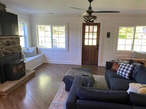 1483 Meetinghouse Rd in Warminster, PA - Building Photo - Building Photo