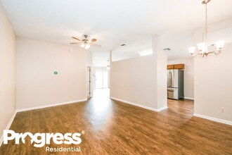 1659 Spring Oaks Ln in Jacksonville, FL - Building Photo - Building Photo