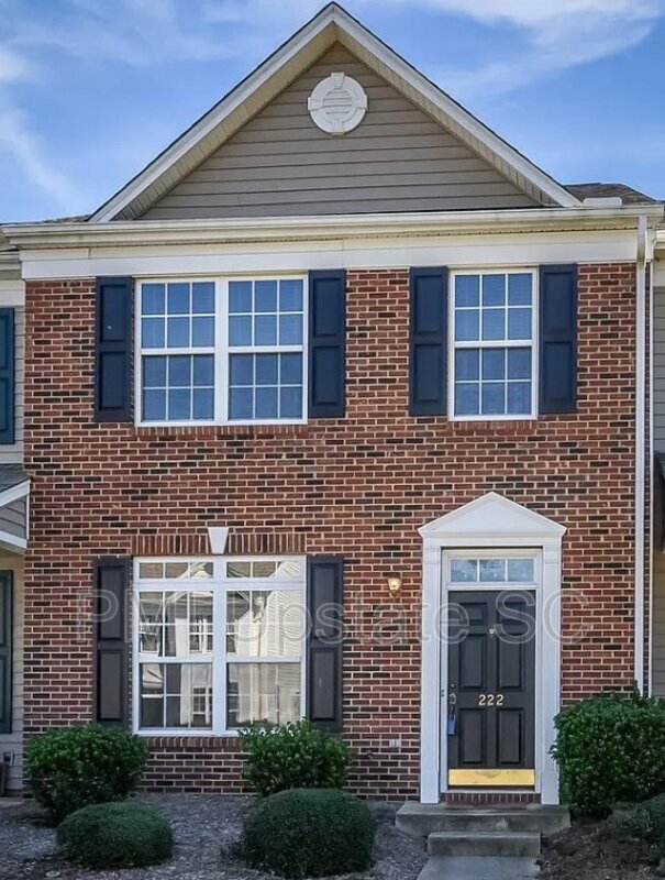 222 Nimbus Ct in Greer, SC - Building Photo - Building Photo