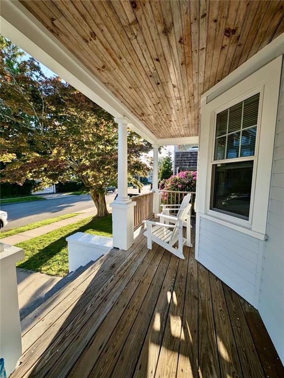 18 Bedlow Ave in Newport, RI - Building Photo - Building Photo