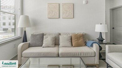 91 Jensen Dr, Unit 5309 in Houston, TX - Building Photo - Building Photo