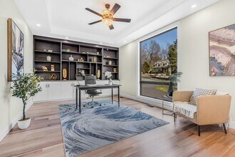 20 Amberwood Dr in Winchester, MA - Foto de edificio - Building Photo