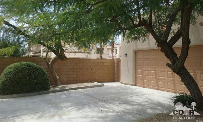 28160 Landau Blvd in Cathedral City, CA - Building Photo - Building Photo