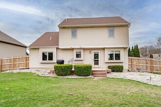115 Blue Cliff Pl in Fort Wayne, IN - Building Photo - Building Photo