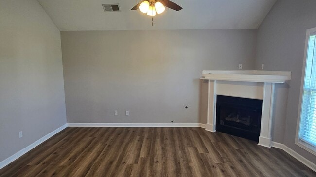 18 Long Meadow Dr in Jackson, TN - Building Photo - Building Photo