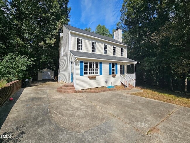 153 Troy Dr, Unit 209 in Fuquay Varina, NC - Building Photo - Building Photo