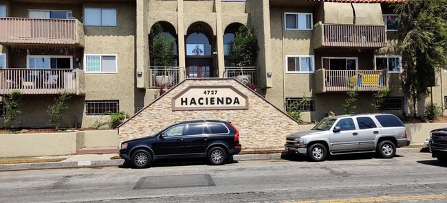 4727 W 147th St, Unit 111 in Lawndale, CA - Building Photo - Building Photo