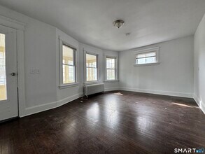 53-55-55 Myrtle Ave in Bridgeport, CT - Building Photo - Building Photo