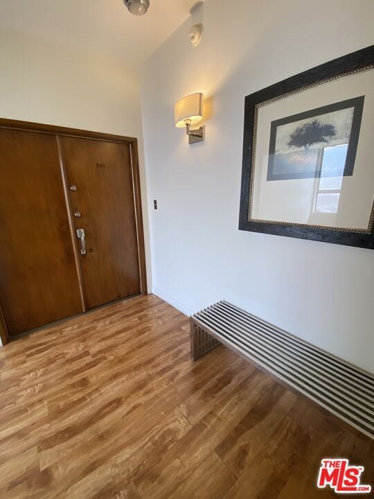125 S Elm Dr in Beverly Hills, CA - Building Photo - Building Photo