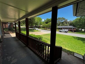 4801 Holiday Ln in Fort Worth, TX - Building Photo - Building Photo