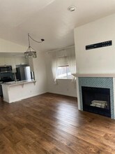 1524 Kenneth St in Seaside, CA - Foto de edificio - Building Photo