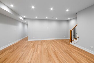 1349 N Noble St, Unit 2 in Chicago, IL - Building Photo - Building Photo