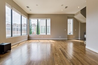 1608 W Webster St in Houston, TX - Building Photo - Building Photo