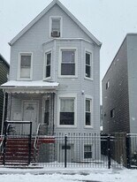 1941 N Monticello Ave, Unit G in Chicago, IL - Building Photo