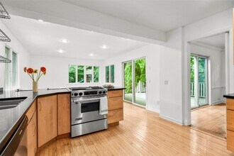 721 Forest Ave in Mamaroneck, NY - Building Photo - Building Photo