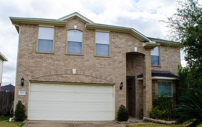 16323 Yabbie Dr in Sugar Land, TX - Building Photo - Building Photo