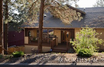 280 NW 17th St in Bend, OR - Building Photo - Building Photo