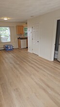 10 East St in Cranston, RI - Building Photo - Building Photo
