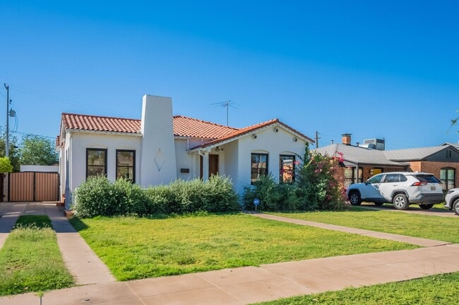 property at 1333 W Latham St