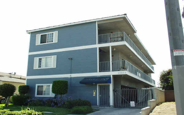 11623 Eucalyptus Ave in Hawthorne, CA - Building Photo - Building Photo